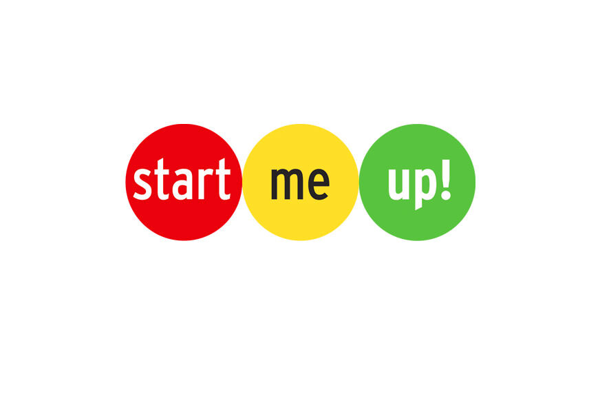 StartMeUp car charger logo